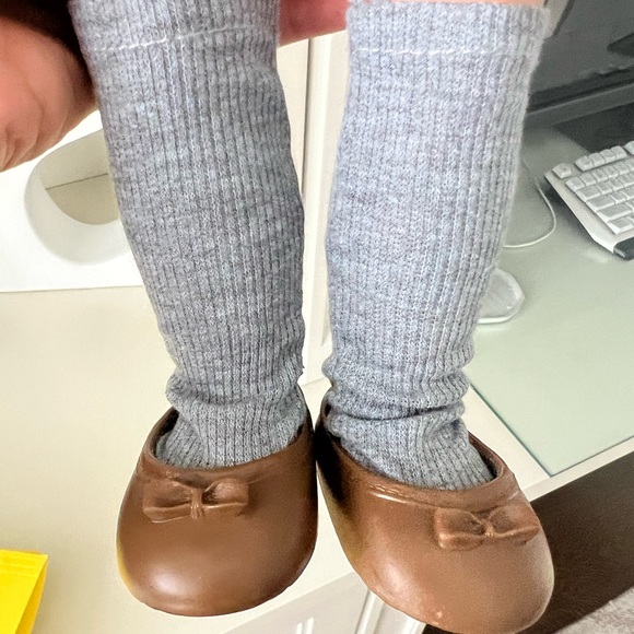 Our Generation Amelia Ann 18-inch Science Doll - Picture 12 of 13